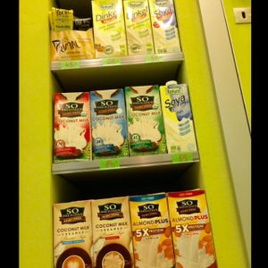 'Mylk' display at Puro Bistro in Prague