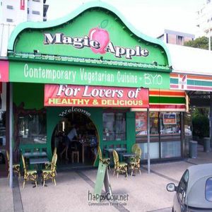 front at The Magic Apple in Burleigh Heads
