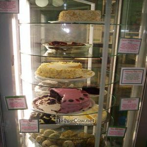 desserts at The Magic Apple in Burleigh Heads