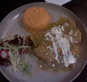 salsa verde mushroom enchiladas at Sand Pebbles Lounge in Beijing