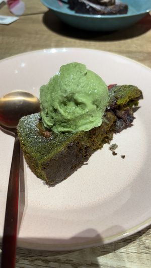 Matcha brownie and ice cream   at Nishiki Market Alley by MOON and BACK in Kyoto