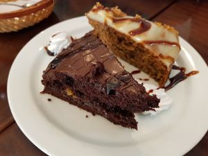 Cakes! at Vegan Rock in Sevilla