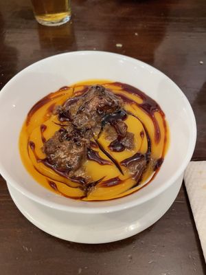 Pudim de baunilha!!😋  at Vegan Rock in Sevilla