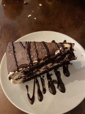 Tarta de chocolate 🍫   at Vegan Rock in Sevilla