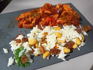 Sweet and sour "pork" (already ate some oops) at Vegan Rock in Sevilla