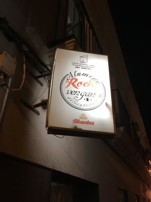 Small sign in front  at Vegan Rock in Sevilla