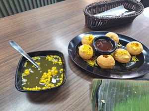 Pani puri at Komala‘s Restaurants in Central Singapore