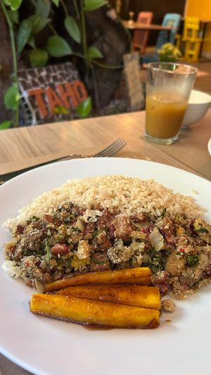 at Espaço Taho Bistrô  in Rio De Janeiro