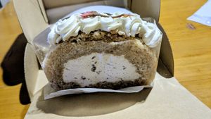  at Canelita Sweets in Osaka