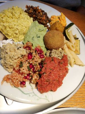 Buffet Zusammenstellung at Tibits - Gurtengasse in Bern