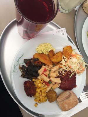 Mixed buffet plate 🌱 at Tibits - Gurtengasse in Bern