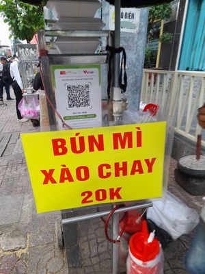 Look out for hawker stalls like this in the mornings at Bun Mi Xao Chay in Ho Chi Minh City