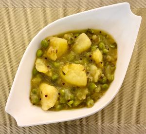 Aloo muttar at Eat & Meat in Dubai