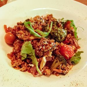 Arroz Bio + Vegetales al Wok (Vegan) 🥗🥘🌱 at Sanissimo Bio in Cali