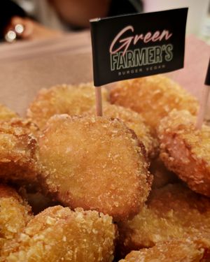 Best vegan nugget homemade at Green Farmer's - Faubourg du Temple in Paris
