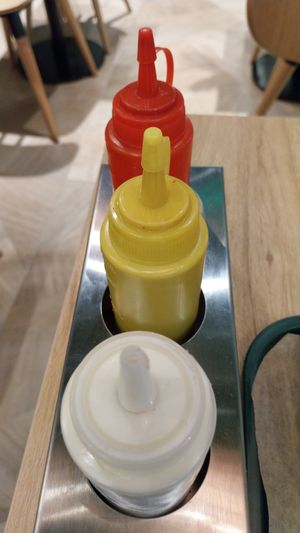 Vegan sauces at Green Farmer's - Faubourg du Temple in Paris