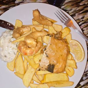 Tofish & Scampi at Big Scoffs Diner in Leeds