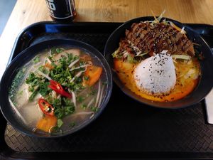 Pho and red curry at Da Nang Vegan in Essen