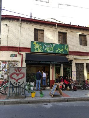 Fachada / Front of building at La Cocinita Verde in Bogota