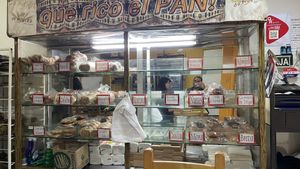   at De Nobles in Bogota