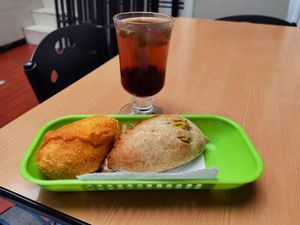  at De Nobles in Bogota