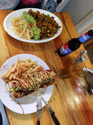  at De Nobles in Bogota