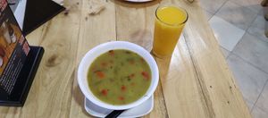  at De Nobles in Bogota