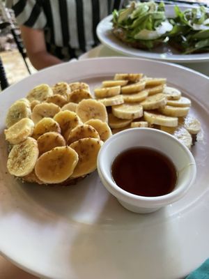 Banana Nut Sandwich (bee-gan w/ local honey) at Harmony Hotel Restaurant in Nosara