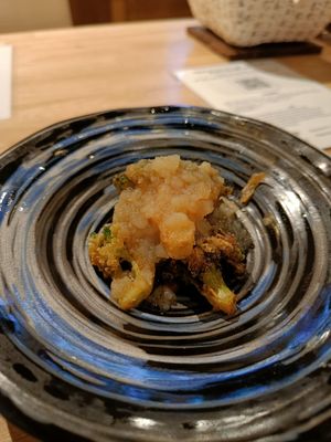 Fried broccoli at Japanese Restaurant Bien in Gifu