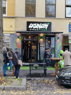  at Crunchy Vegan Kebab in Gottingen