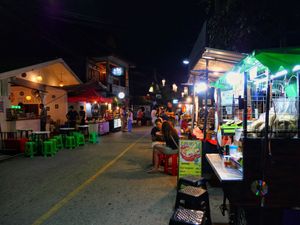 Mood on night market   at Vegan Food Tour - Food Tales of Pai in Pai