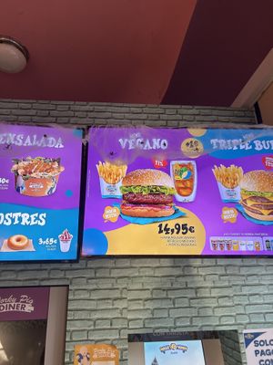 Menüauswahl  at Porky Pig Diner in Comunidad De Madrid