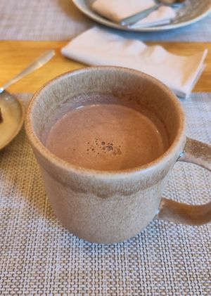 Hot chocolate at Café Raízes in Coimbra