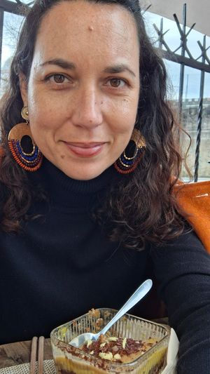 Tarte de limão e eu at Café Raízes in Coimbra