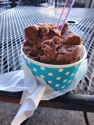 Chocolate peanut butter yum at Maui Gelato in Kihei
