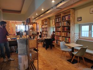 Inside at Pela Estrada Fora - Café Livraria in Aveiro