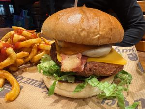 The 'Weddinger' burger with vegan Egg.  at Kreuzburger in Berlin