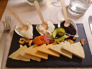 Cheese Platter small at Gintilla in Cagliari