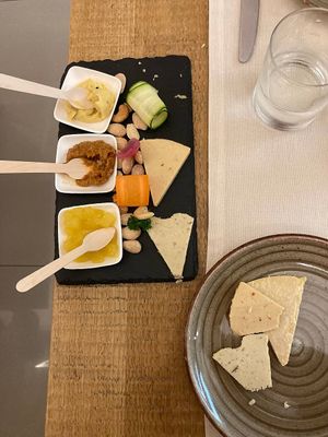 Cheese tasting (there were more before)  at Gintilla in Cagliari