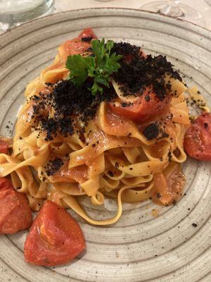 Tagliatelle with 3 different types of tomatoe  at Gintilla in Cagliari