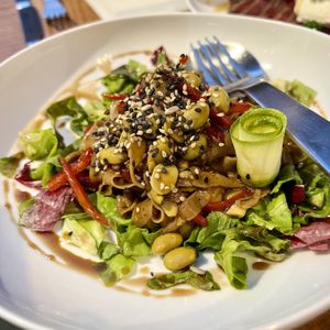 Asian style seitan  at Gintilla in Cagliari