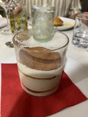 Veganes Tiramisu  at Gintilla in Cagliari