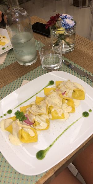 Ravioli with spinach and sundried tomatoes at Gintilla in Cagliari