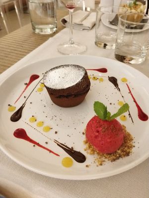 Chocolate dessert at Gintilla in Cagliari