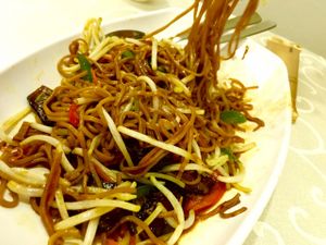 osmanthus noodle at Xin Man Yuan Vegetarian in Central Singapore