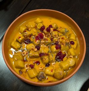  at Adelleda in Portland