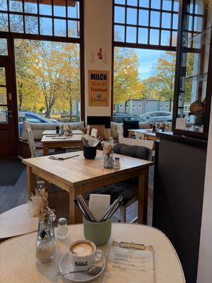 Innen   at Café Simurg in Bayern