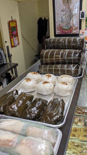  at Petit Marche Vege in Montreal