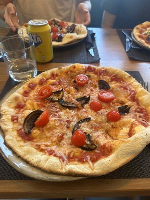 Barna vegana  at HEY MAMMA Restaurante in Sant Pere De Ribes