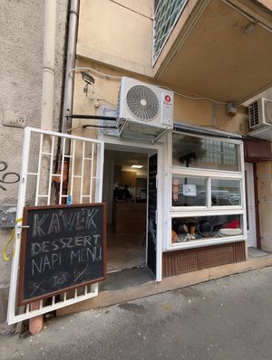  at VegOut Breakfast & Brunch in Budapest